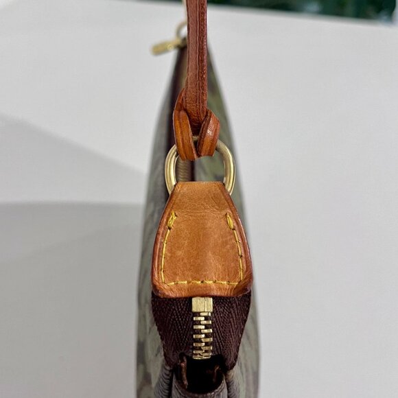 Louis Vuitton x Stephen Sprouse Monogram Graffiti Pochette - Picture 7 of 10